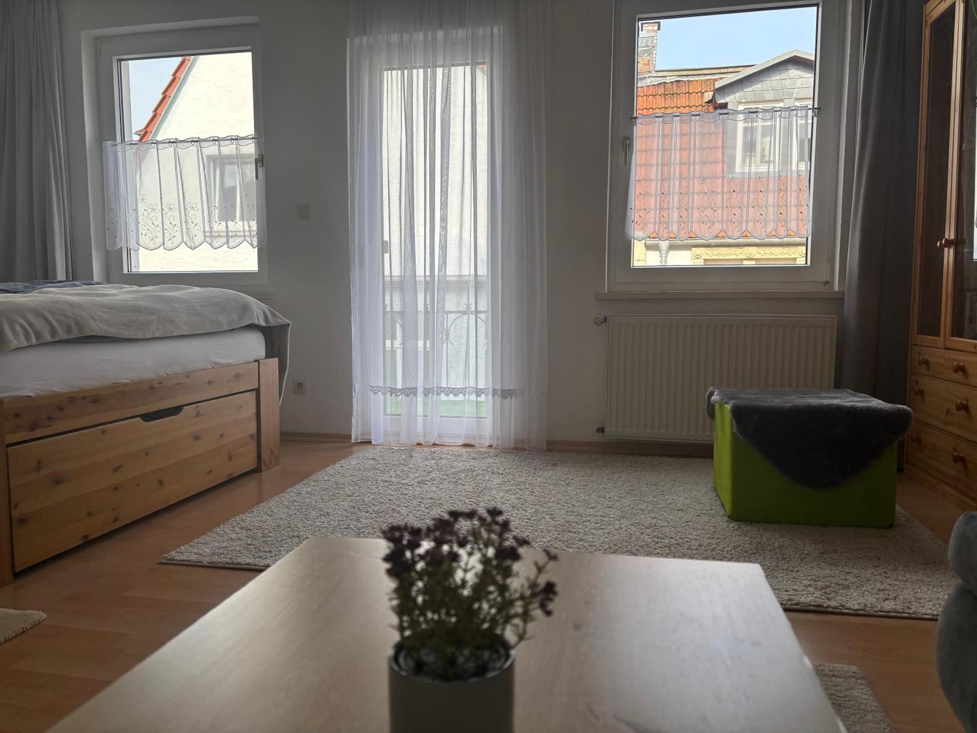 אייזנבאך Zentral Gelegenes Apartment Am Fusse Der Wartburg מראה חיצוני תמונה