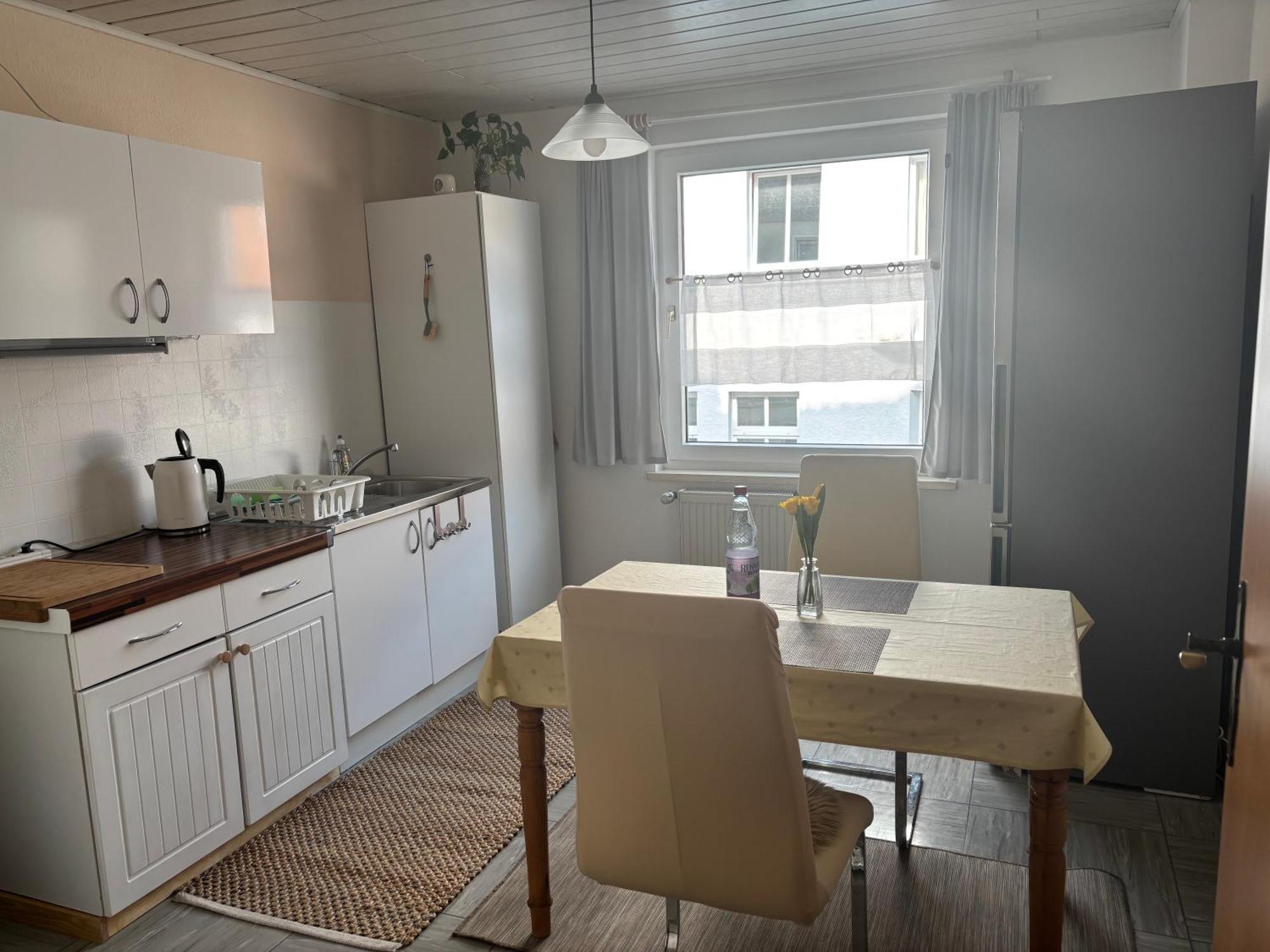 אייזנבאך Zentral Gelegenes Apartment Am Fusse Der Wartburg מראה חיצוני תמונה